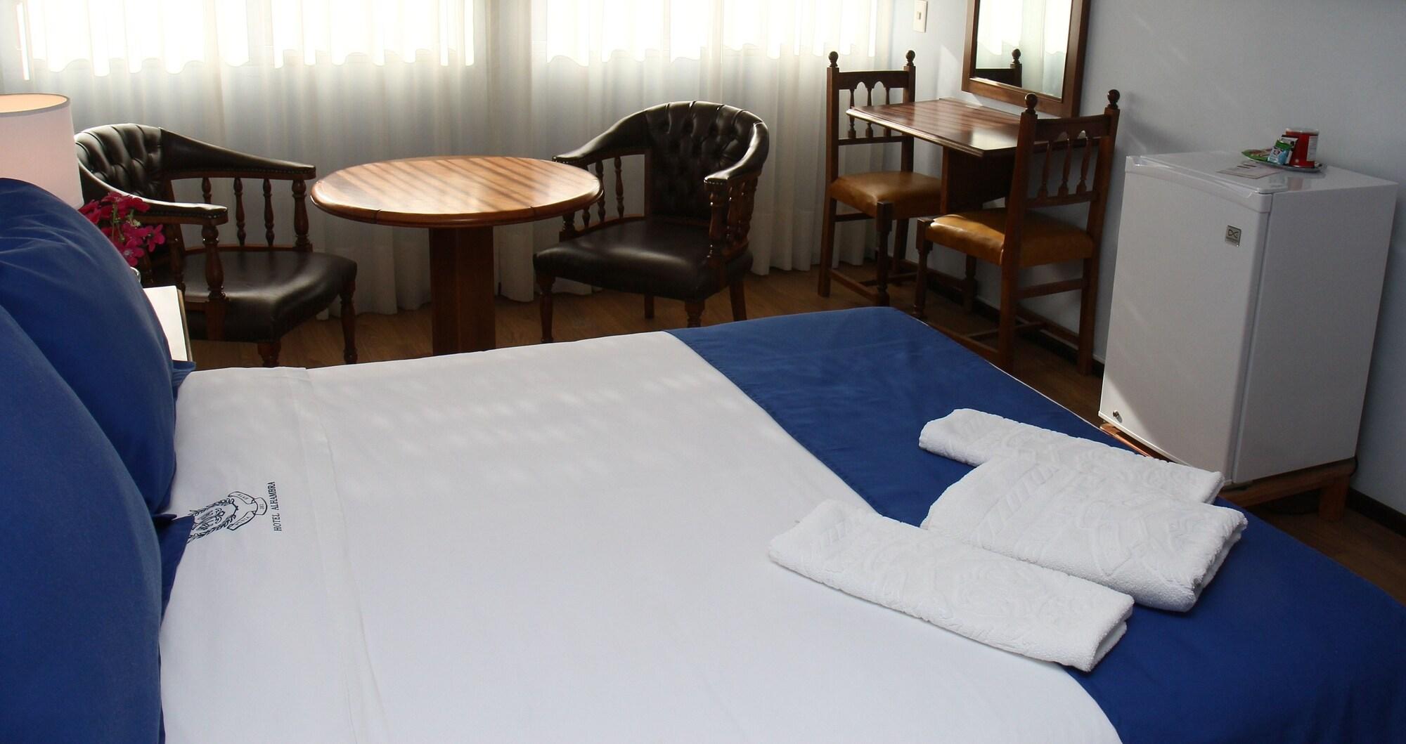 Hotel Alhambra Пунта-дель-Есте Екстер'єр фото